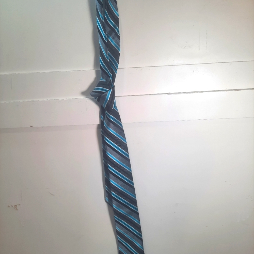 2 J. Ferrar ties